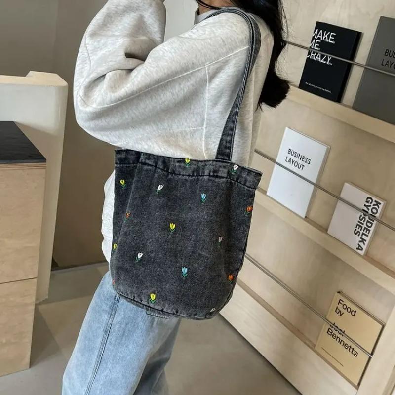Women Shoulder Bag Large Capacity Denim Tote Bag Fashi Underarm Harajuku Handbag Clutch Bags Simple Female Commuter bags 2026