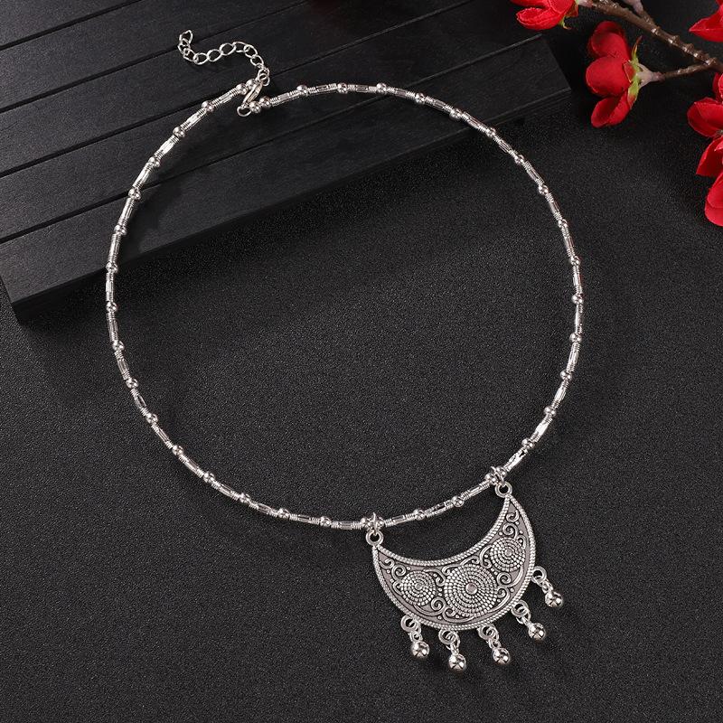 Handmade Collar Retro Flower Miao Silver Fringed Pendant Necklace Niche Exotic Female Collarbone Chain