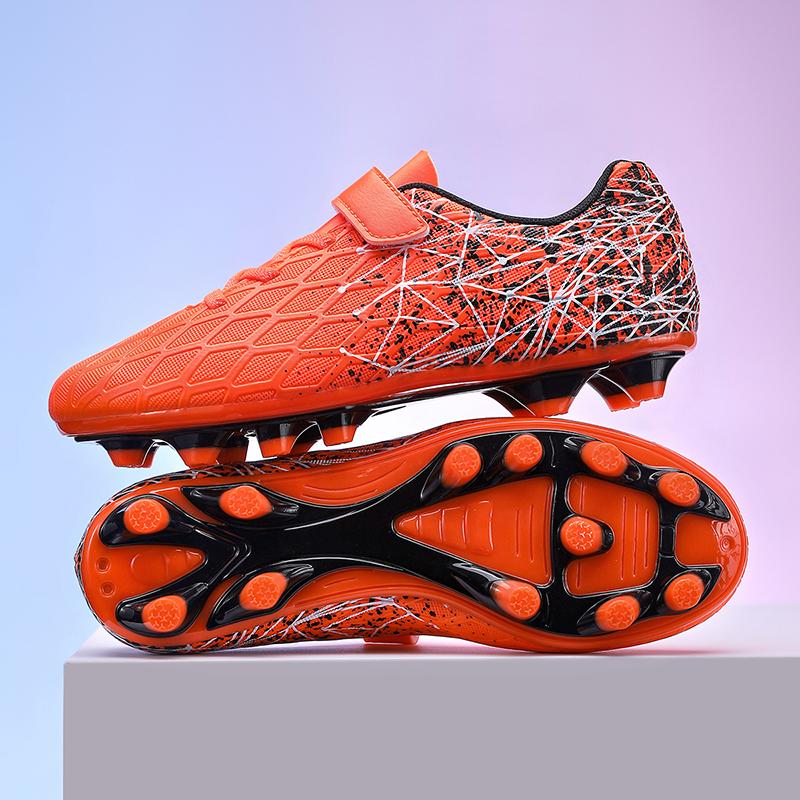 New Men Kids Soccer Shoes Ultralight Football Boots Grass Boys Cleats Non-Slip Match Professional Training Shoes Drop Shipping