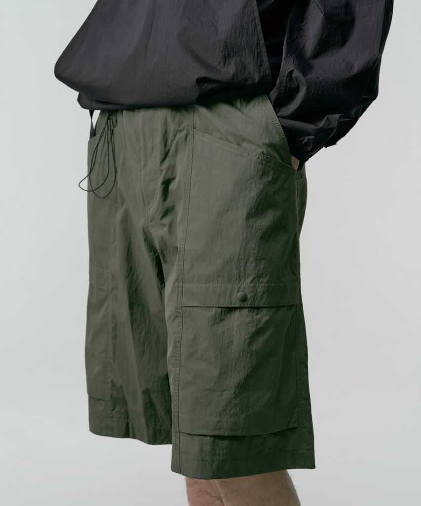 MUSINSA STANDARD [City Leisure] Belted Utility Bermuda Pants [Khaki]