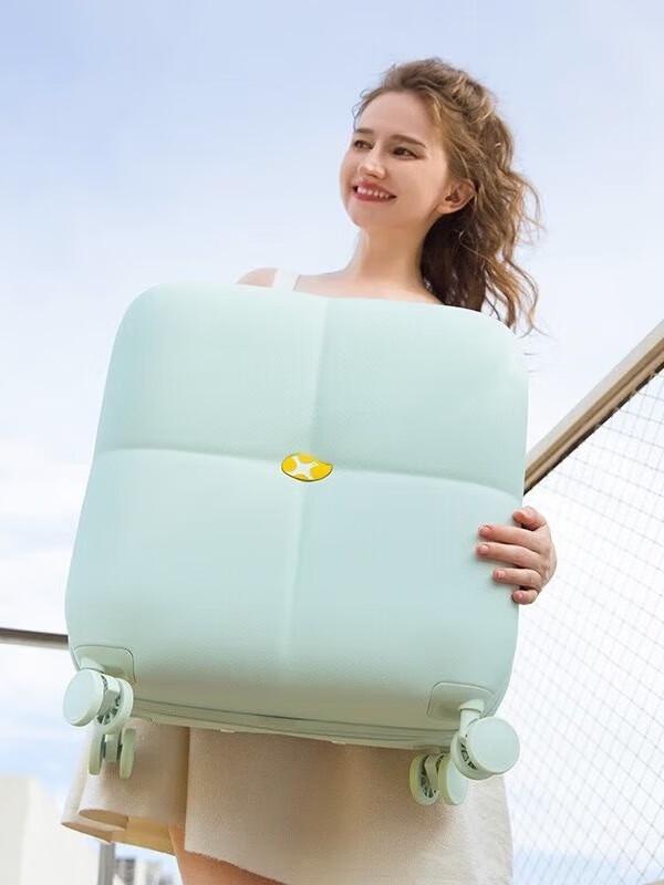 MGOB Durable PC Carry-On Suitcase