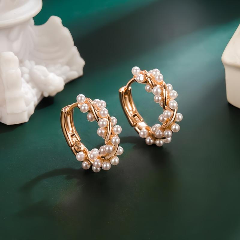 

BELLA BOX High-end Luxury-style Circular Pearl Earrings, Trendy Ear Hoops, Women s Ear Pins With Unique Design, Rare Ear Ornaments a pair