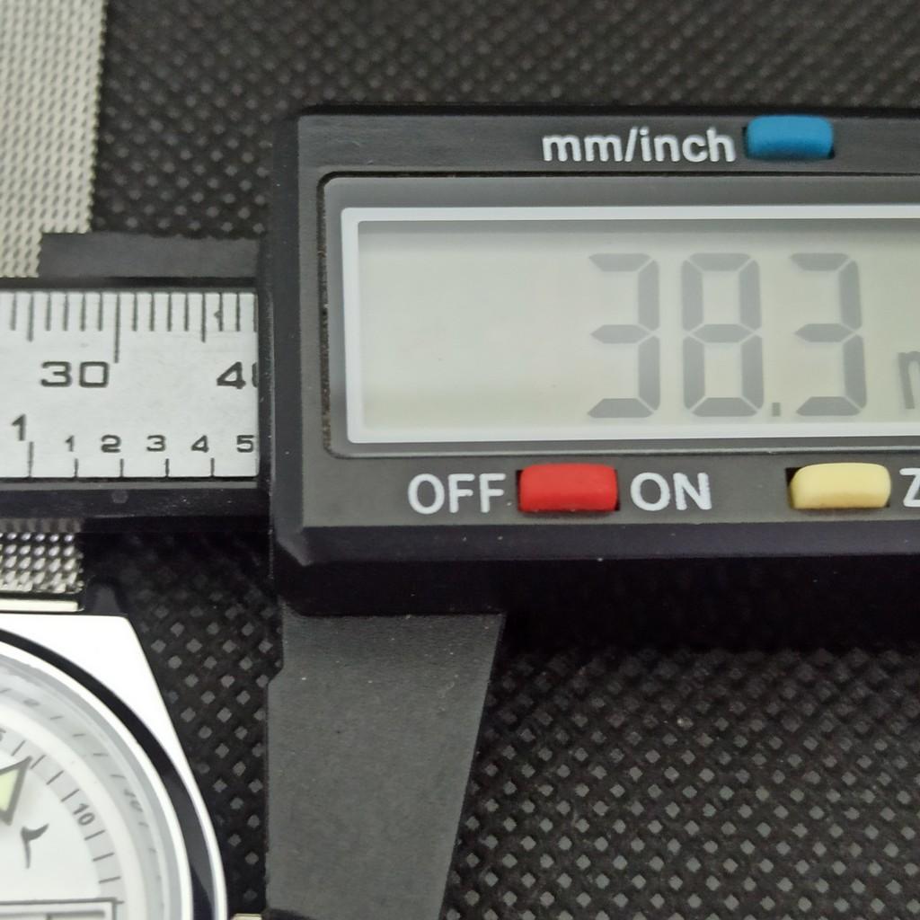 REFURBISHED VINTAGE SEIKO 5 AUTOMATIC JAPAN MENS DAY/DATE WATCH 533c-a279955-2