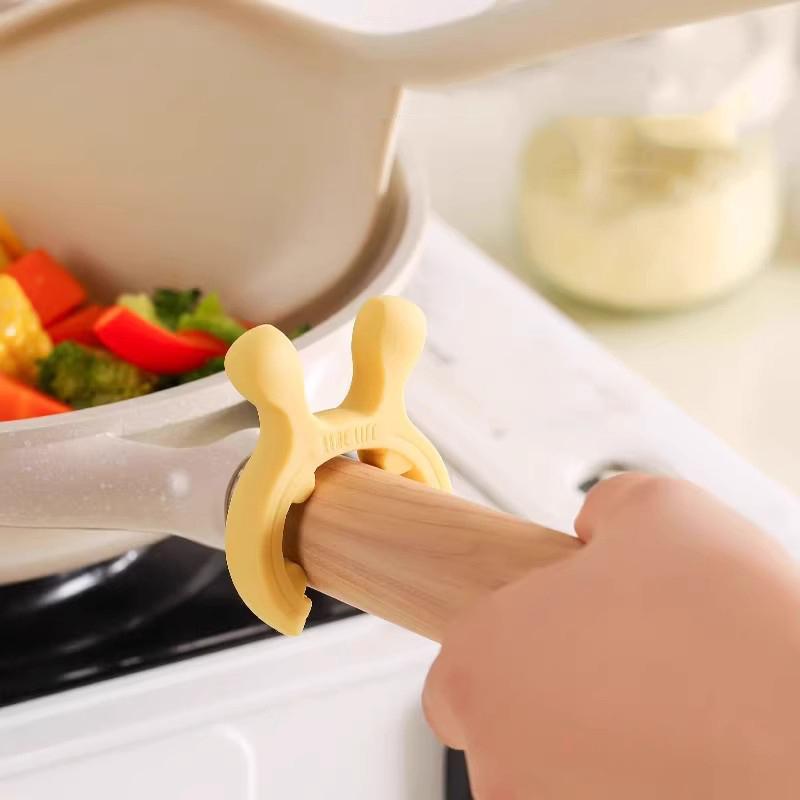 1Pc Silicone Spatula Rack Spatula Holder Deer Ear Anti Scalding Overflow Pot Clip Spoon Holder Kitchen Gadget