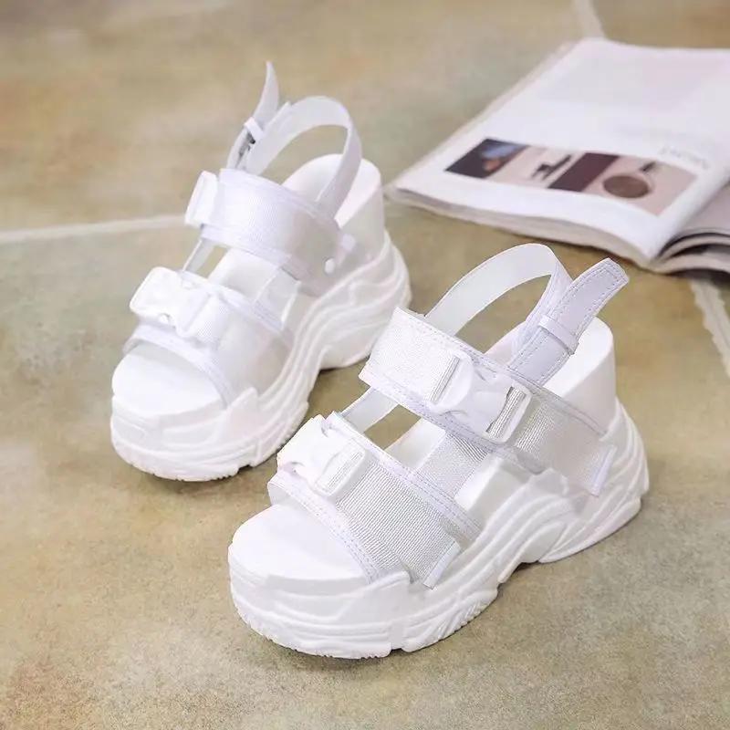 12cm Dikke Zool Sandalen Voor Vrouwen Witte Sneakers Vrouwen Sleehak Vrouwen Schoen Dames Strand Casual Platform Schoenen Sandalias De Mujer 37 wit