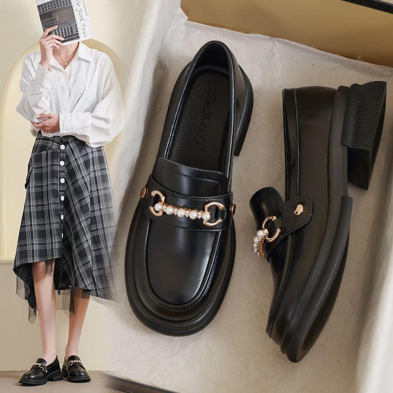 

Кожаные маленькие кожаные туфли женские новые весенне-осенние черные лоферы большого размера на плоской подошве Doudou с мягкой подошвой одинарные туфли 43