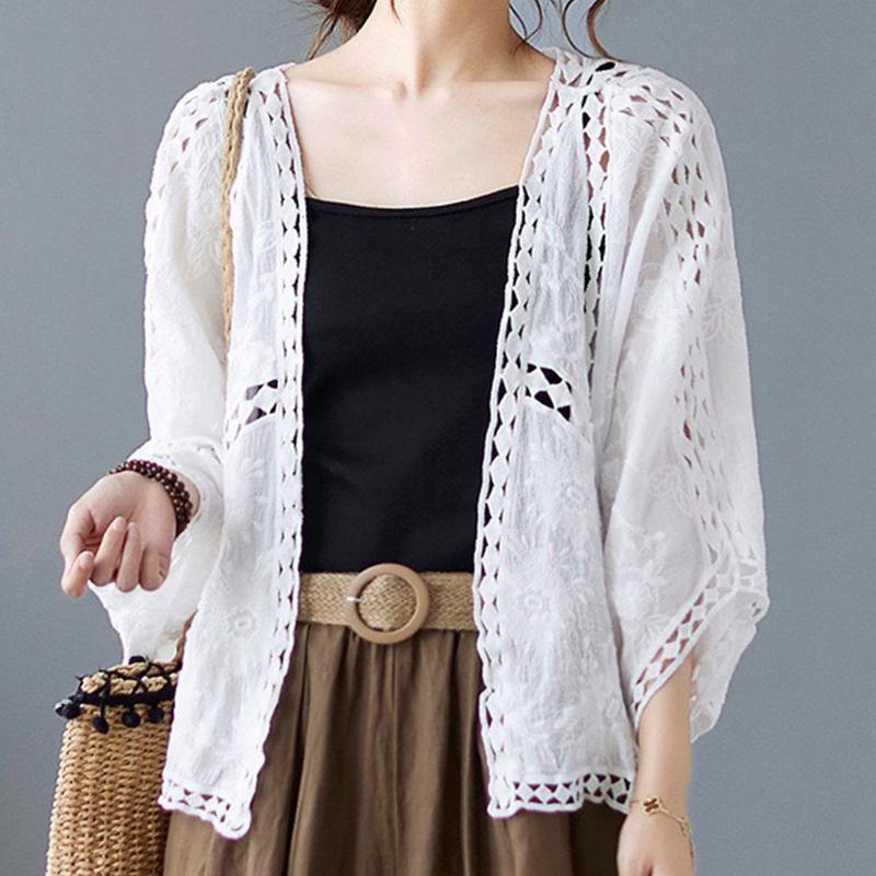 Small suspenders summer new retro literary and simple thin versatile bottoming shirt Mori lace vest women's AL