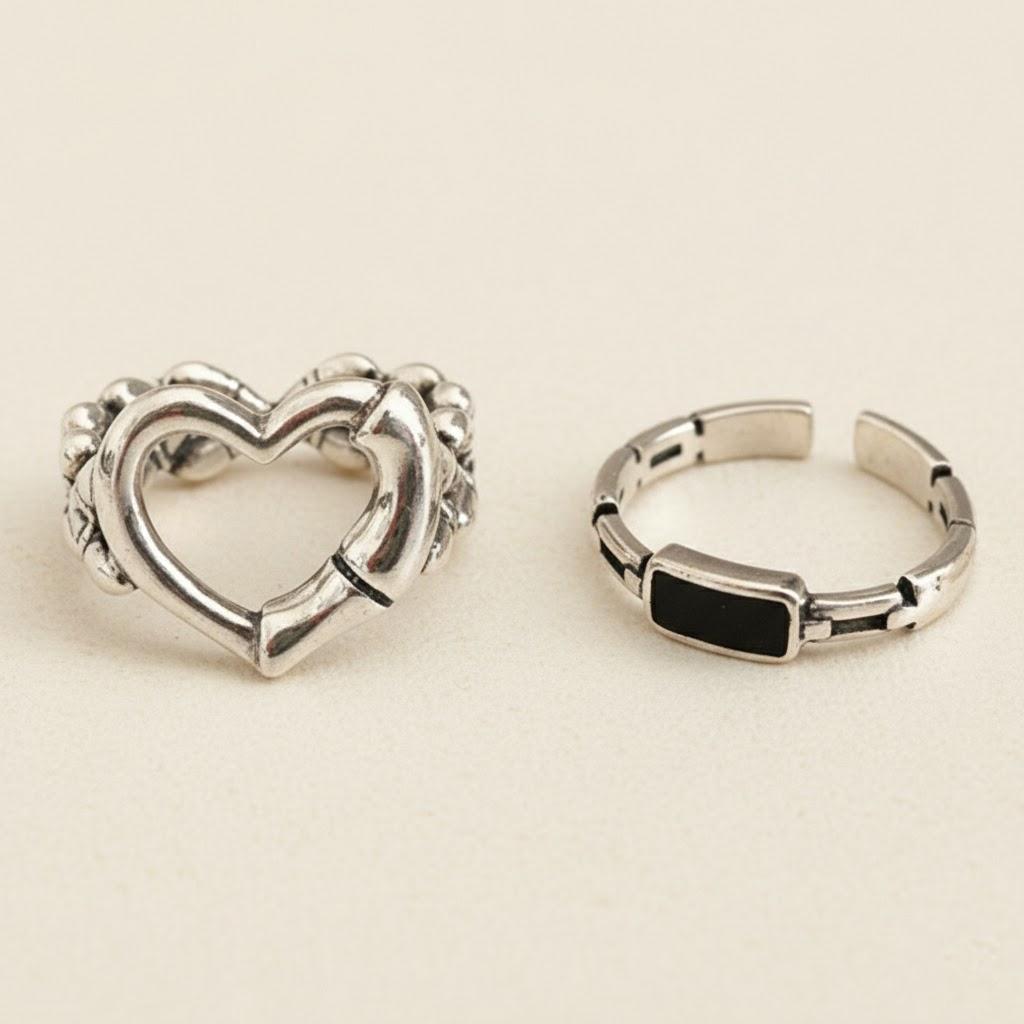 

Women Heart Shaped Hollow Chain Ring Romantic Jewelry Gift 2 Styles Fashion Love Design Accessories