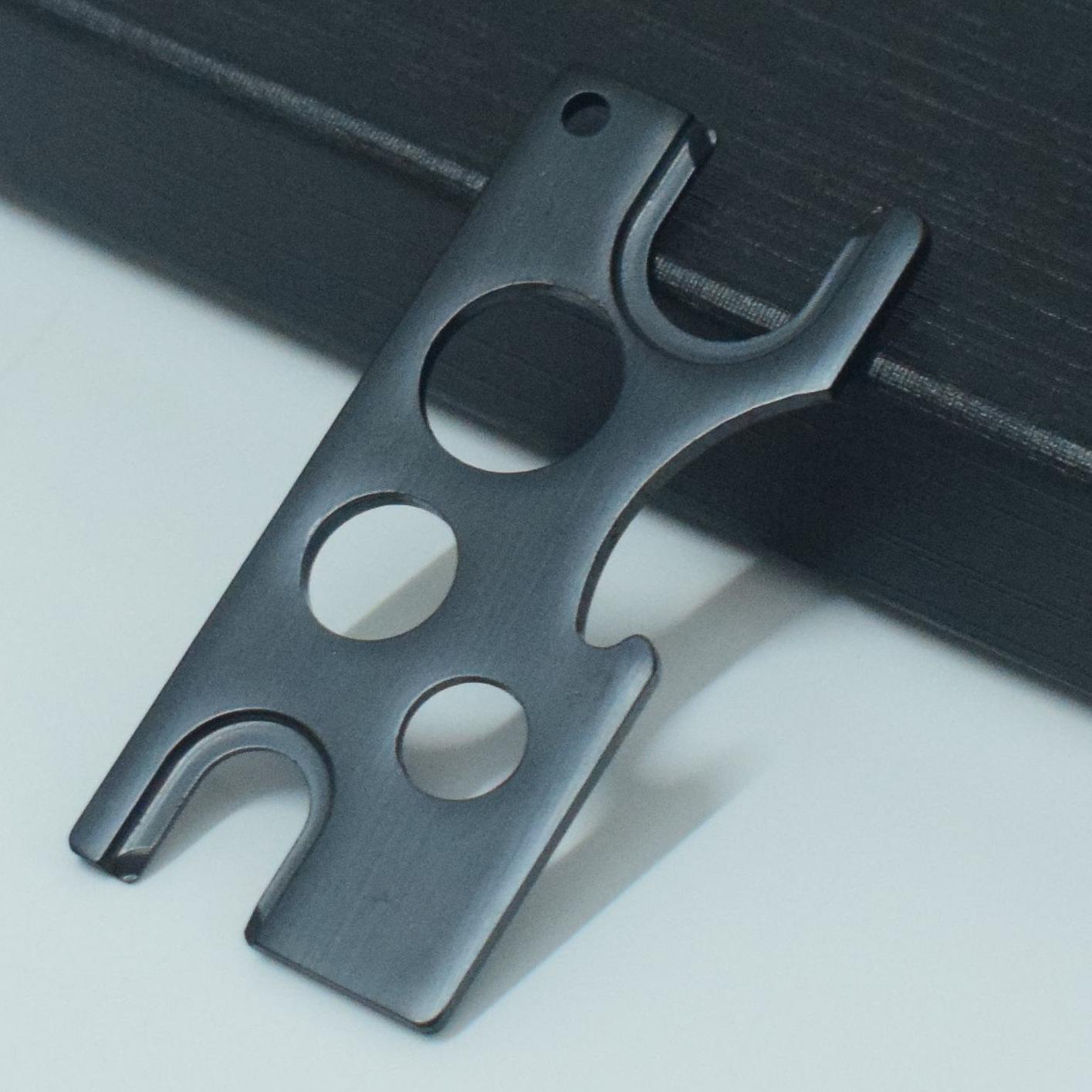 Multi-functional Stainless Steel Essential Oil Bottle Opener & Rollerball Remover