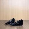 Schwarze Keilabsatz-Einzelschuhe Damen Samt Schleife Perle Wort mit Kette Spitz Mary Jane Schuhe