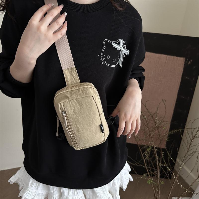 New sports go out light backpack messenger bag mobile phone bag portable fashion shoulder bag men's and women's bags