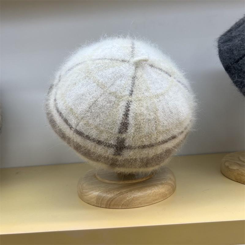 Autumn and winter new plaid angora rabbit fur wool beret british retro painter hat shows small face