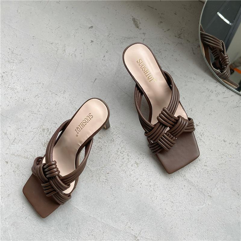 

Женские тапочки, новые популярные женские плетеные шлепанцы на каблуке, летние шлепанцы для отдыха на открытом воздухе, пляжные женские сандалии 35 светло-коричневого