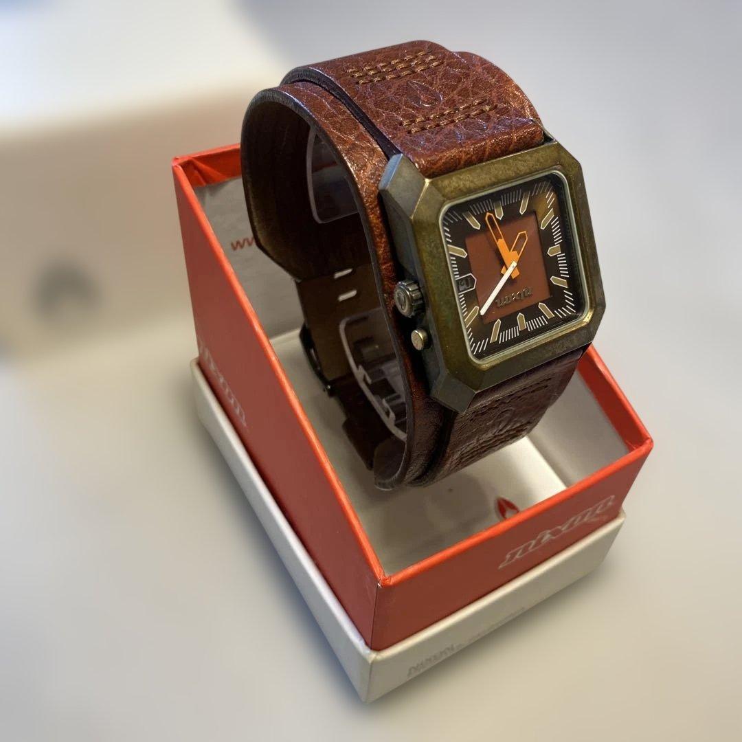 Б/У VECTOR THE VECTOR NIXON / THE VECTO Текущее состояние