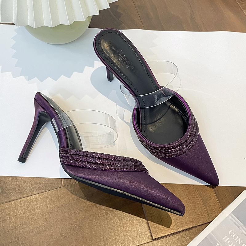 

Новые остроносые фиолетовые туфли на тонком высоком каблуке, с открытой носочной частью, со стразами, на одном ремешке, атласные сандалии, сандалии-полуслайдеры женские 40