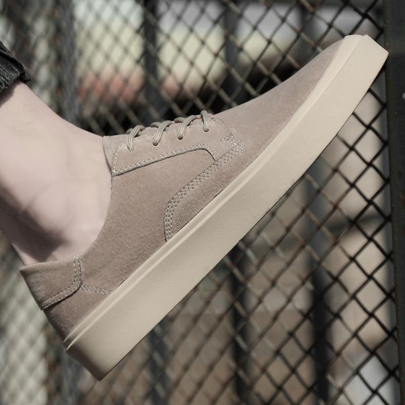 Suede Leather Skateboard Shoes Men Luxury Brand Leisure Walk Sneakers Lightweight Oxford Shoes Versatile Non-Slip Business Shoes