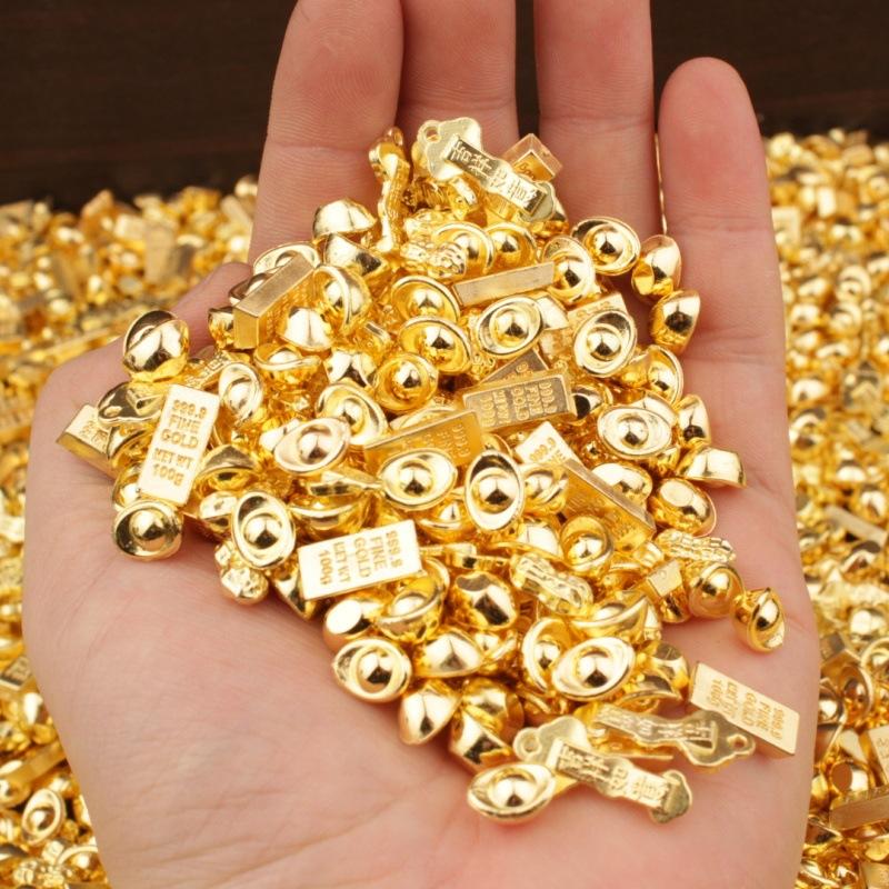 100Pcs Plastic Gold Attract Wealth Luck Charms Mini Dollars Ingots Gold Melon Seeds Handicraft
