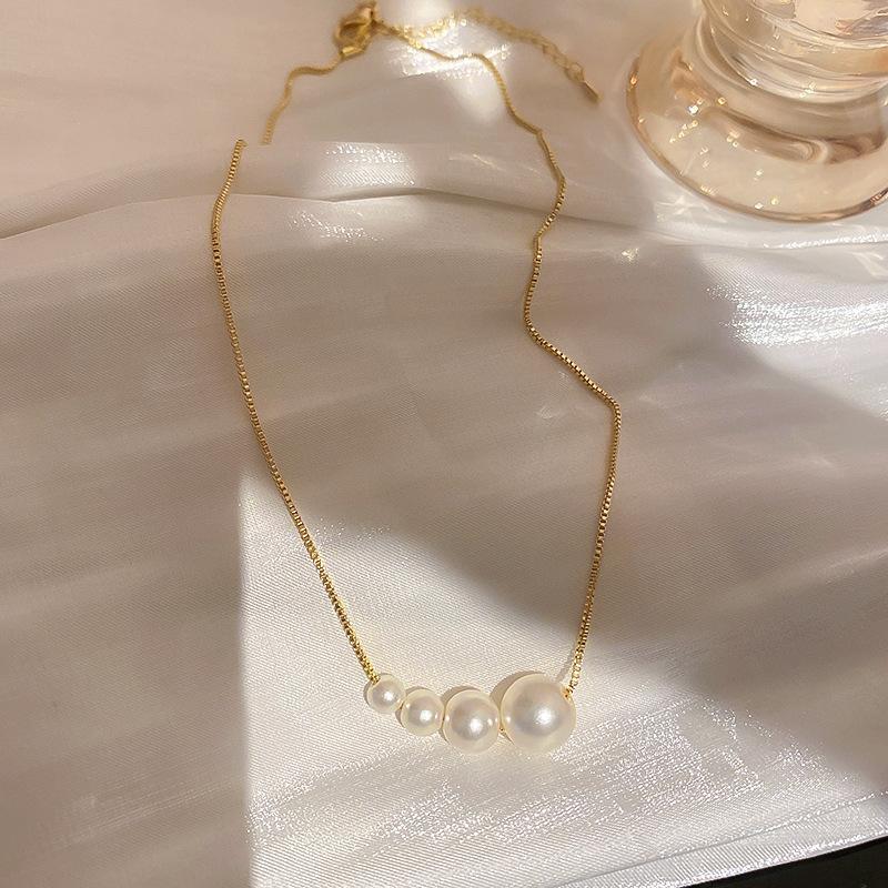 French Romance~ Retro Elegant Flower Pearl Necklace Temperament Versatile Collarbone Chain Necklace Women