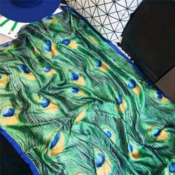 Latest Lovely Animal Green Peacock Feather Silk Shawl Scarf Spain Luxury  Beach Bandanas Foulard Sjaal Wrap Hijab Caps