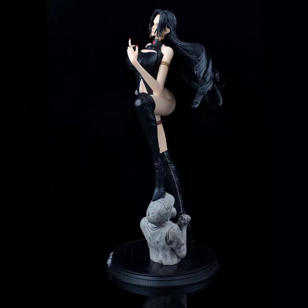 ONE PIECE Big Figure GK Hancock Leather Jacket Empress Statue Scene Model Boxed Gift Luxury Collection Doll