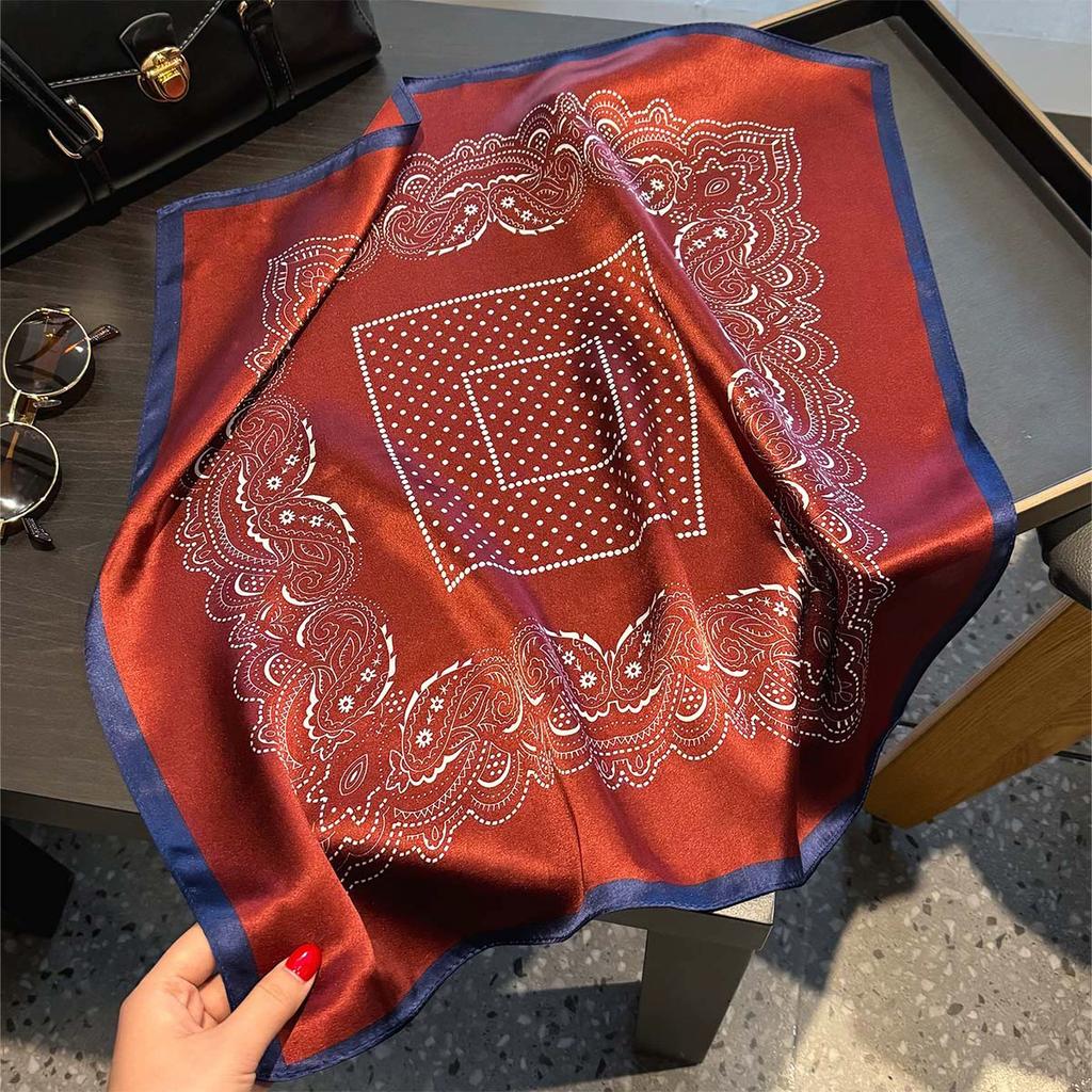 New 100% Natural Real Silk Scarf Women Bandana Square Scarves Wrap Kerchief Mulberry Fashion Luxury High Quality Hijab Sjaal
