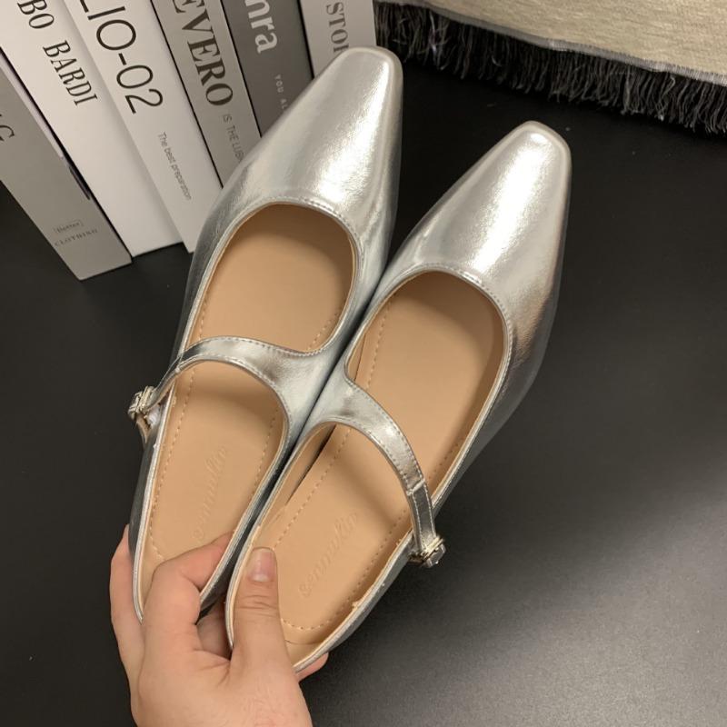 Niche Small Man Increases Height 5cm Fashionable and Versatile Word with Soft Leather Mary Jane Shallow Mouth Single Shoes Women's Spring and Summer