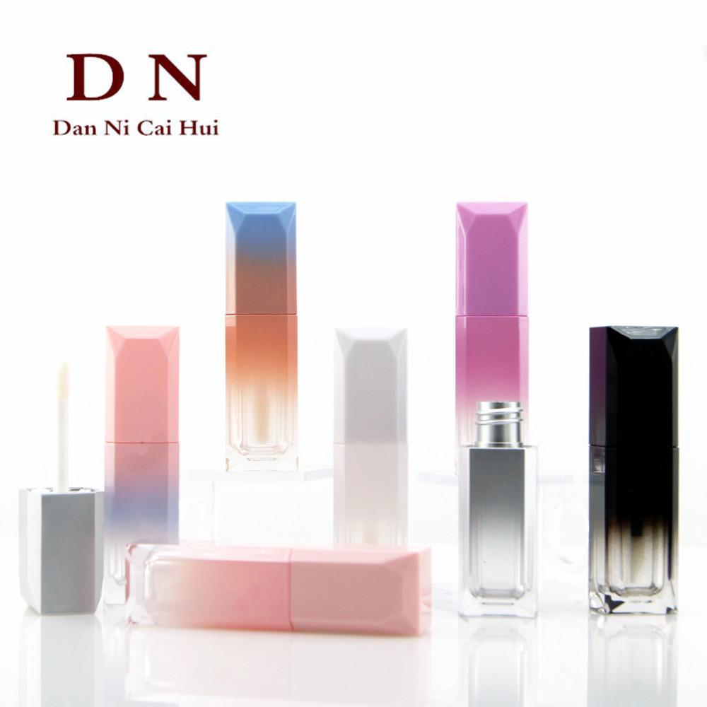 "Multi-Color Gradient Lip Glaze Tube - 5ml DIY Cosmetic Packaging with Custom Logo"