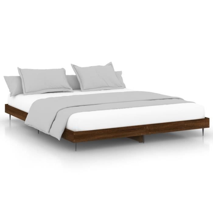 VidaXL Cadre de lit chêne marron 200x200 cm bois d'ingénierie 832220