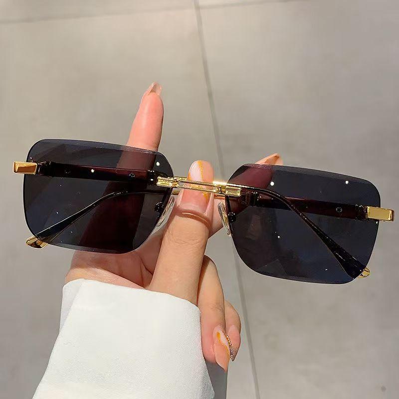 Women Men Shades Rectangle Sun Glasses For Female Male Summer Traveling Uv400 Rimless Sunglasses Metal Fashion