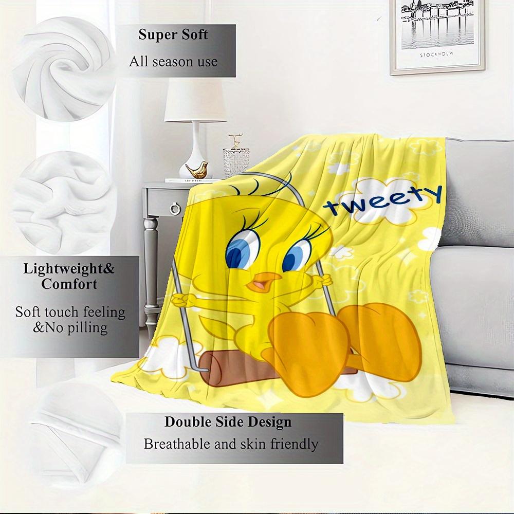1pc Tweety,Bird,Yellow Print Flannel Blanket Suitable for All Seasons, Perfect for Home, Travel, or Camping  27