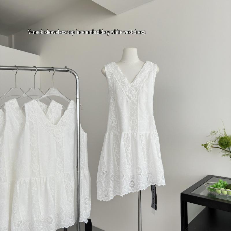 

Платье с кружевной панелью с вышивкой Xin Xing Spring Romance S Size [Below 95 lbs]