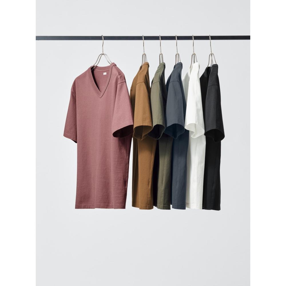 Uniqlo Japan V Neck T shirT