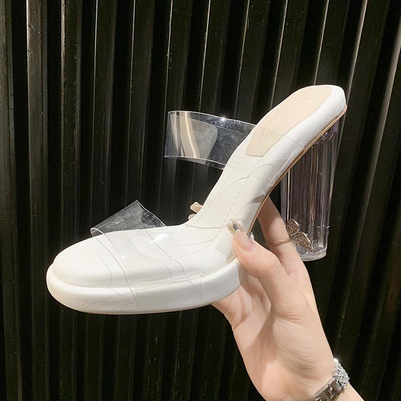 Small people are not tired of high heels women's sandals summer new transparent design crystal cool slippers outside