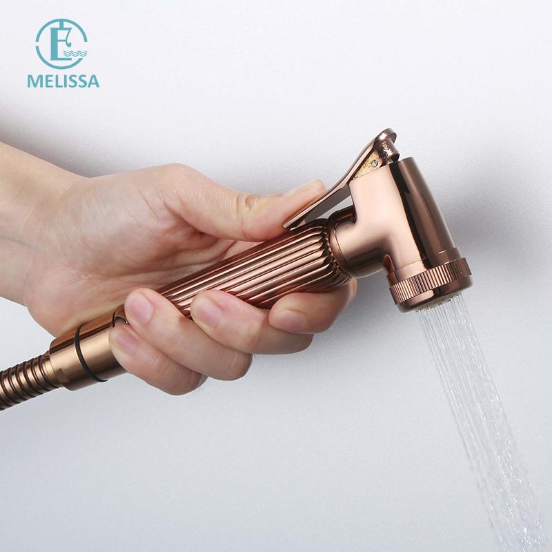 Melissa Modernes Hotel Messing Roségold Toiletten-Bidet-Sprüher Shattaf Set Handbrause Vertikaler Sprühstrahl Wassersparend Druckbeaufschlagt