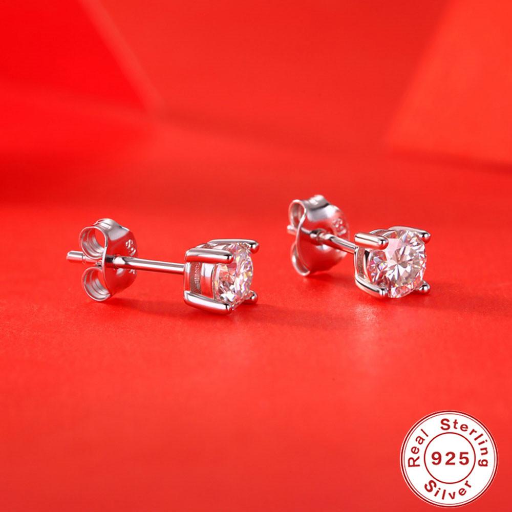 0.5 Carat, Stud Earrings S925 Silver Moissanite Four-Claw Earrings, Simple Silver Jewelry Platinum-Plated Earrings Live Stream