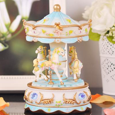 Mini Atlıkarınca Clockwork Müzik Kutusu Renkli LED Atlıkarınca Müzik Kutusu Hediye Kız Arkadaşı Çocuklar için