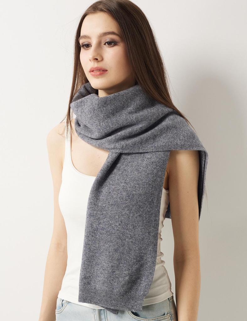 Women's Cozy Wool Shawl - Solid Color Knit for Autumn & Winter