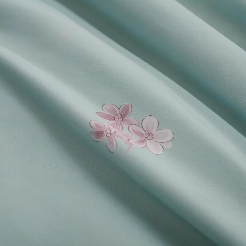 Mercury Home Textiles Washable Silk Summer Quilt