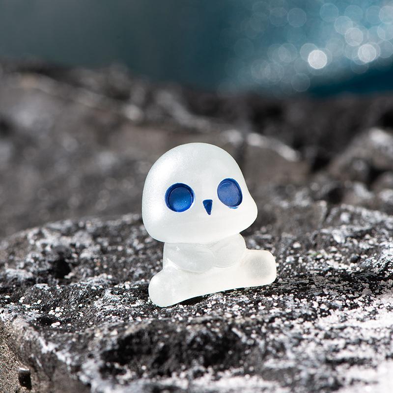 Creative Cartoon Luminous Ghost Figurine Micro Landscape Decoration Cute Miniatures DIY Home Decoration Accessories Gifts