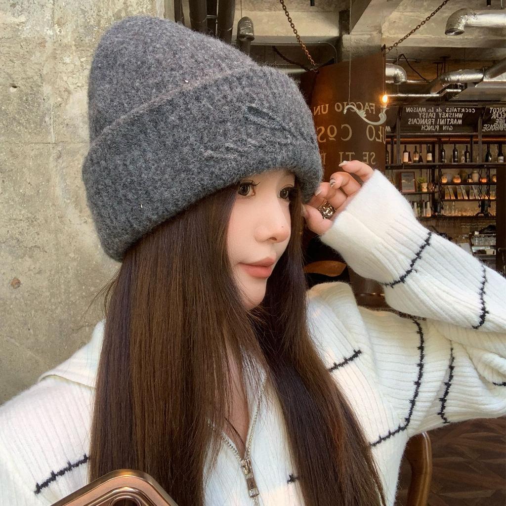 Spring and Autumn big head circumference showing face small wool hat woman