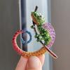 Barevné kamínkové brože chameleon pro ženy muže oblečení oblek ještěrka zvíře brož pin šperky doplňky ozdoby dárky