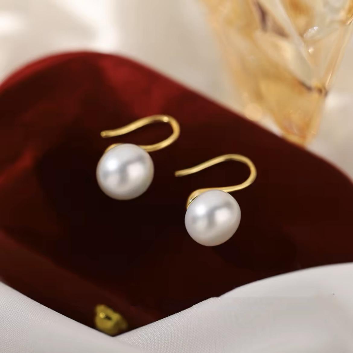 

Серьги из стерлингового серебра S925 с пресноводным жемчугом — ретро, элегантный, легкий роскошный дизайн S925 Sterling Silver