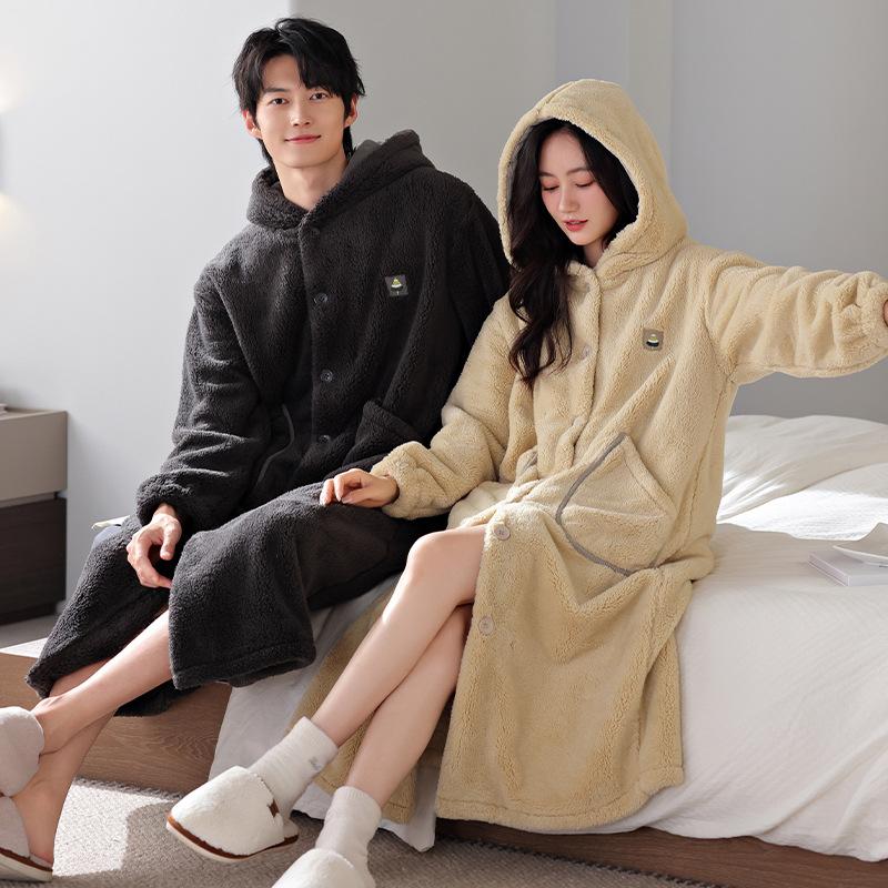 Couple Nightgown Autumn and Winter Thickened Fleece Coral Fleece Cardigan Pajamas Can Be Worn Plush Men's and Women's Hooded Bathrobes