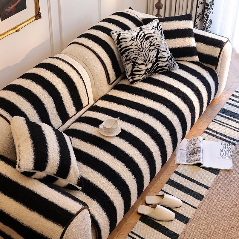 Zimní pruhované sherpa potahy na pohovky pro pohovky Klasický styl do obývacího pokoje Měkký plyšový potah na pohovku Protiskluzový přehoz Sedák