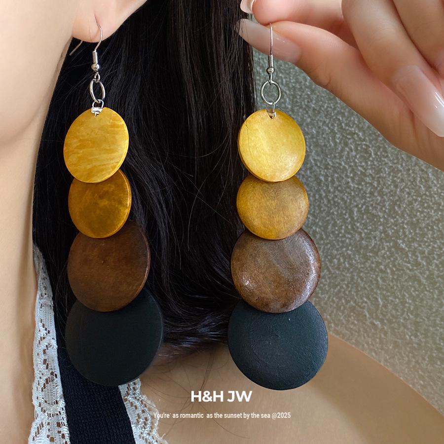 Stříbrné náušnice s dřevěným kamínkem v etnickém stylu: Dámský Retro Jednoduchý Design