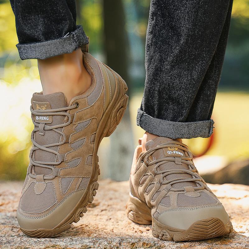 Casual Sports Shoes Men Outdoor Lace-up Anti-slip Shock-absorbing Low-top Shoes Men Flat Breathable Thick-soled Hiking Shoes Men