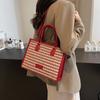 Design fashionable texture contrasting color tote bag large-capacity commuter women's bag 2025 autumn new bridal wedding bag