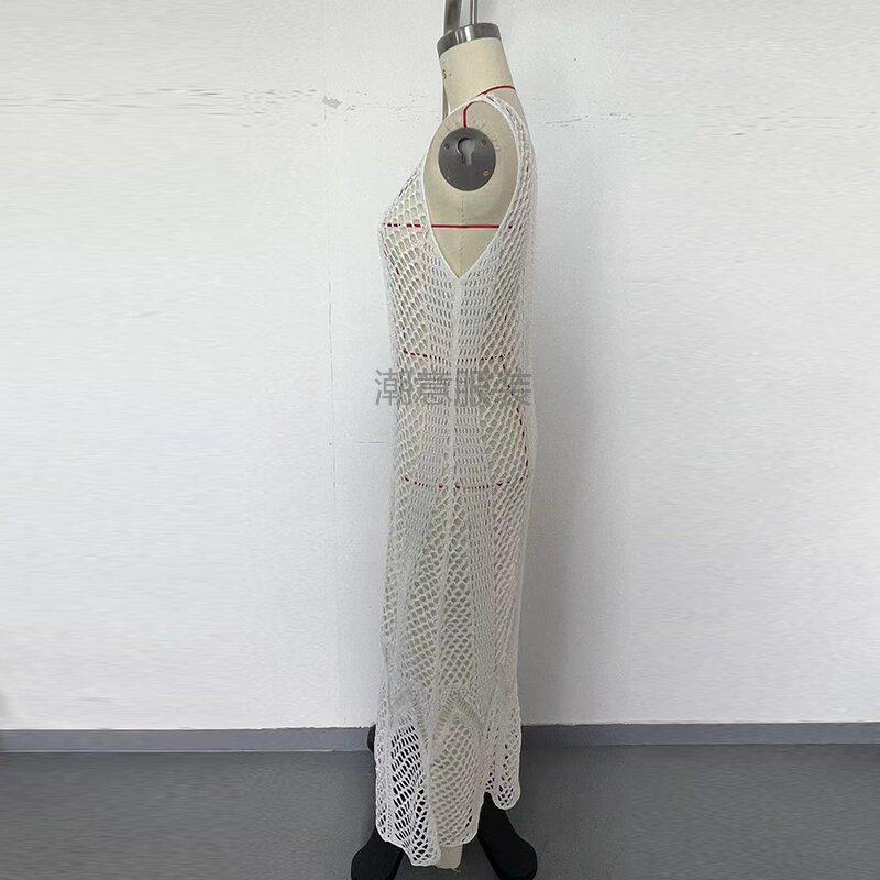 European & American Fashion Vacation Dress: Sexy U-neck, Solid Color, Spaghetti Strap, Cutout Long Beach Dress with Sun Protection