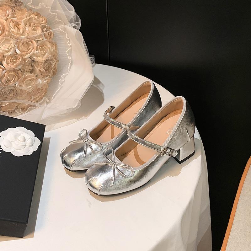 8 Growing Height Is Not Tiring, Small Man Thick Heel Mary Jane Shoes Women's New Summer Ballet Silver Single Shoes