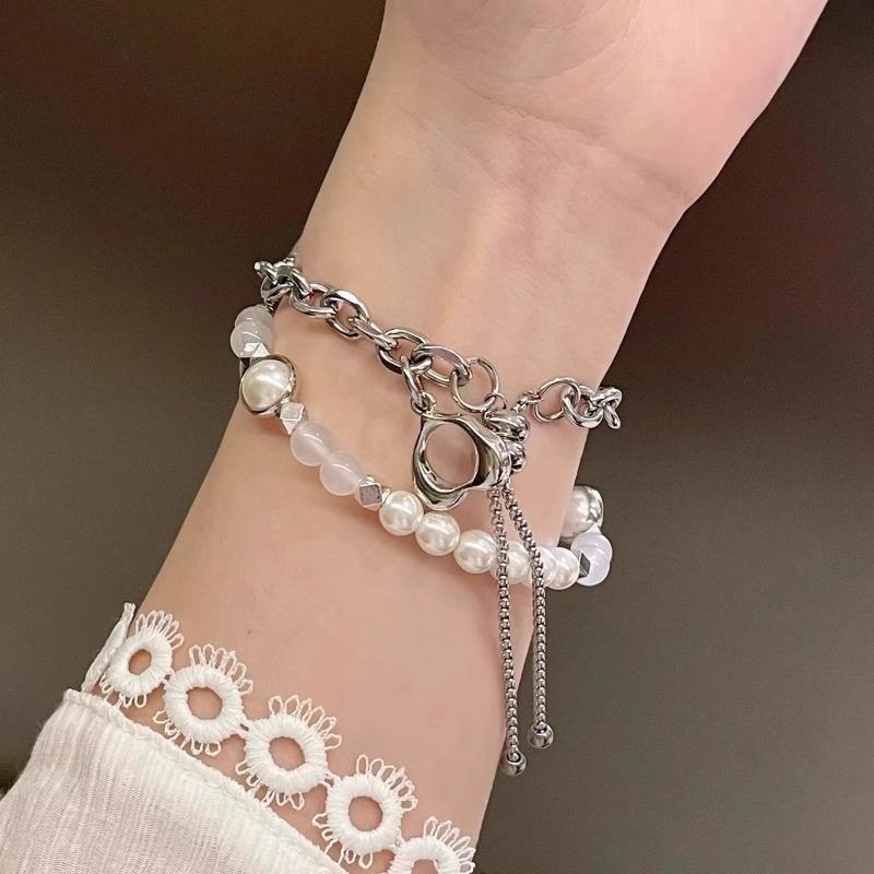 Peach Heart Pearl Bracelet Compatible with For Samsung Galaxy Fit 3 / Galaxy Fit 3 SM-R390 Strap Fashionable Handmade Strap